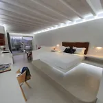 Ξενοδοχείο με διαμερίσματα Ac Village Christoulis Mykonos Town