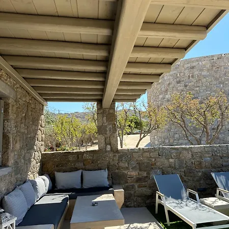 إيه سي فيليدج خريستوليس Mykonos Town