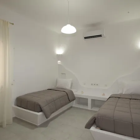 إيه سي فيليدج خريستوليس Mykonos Town